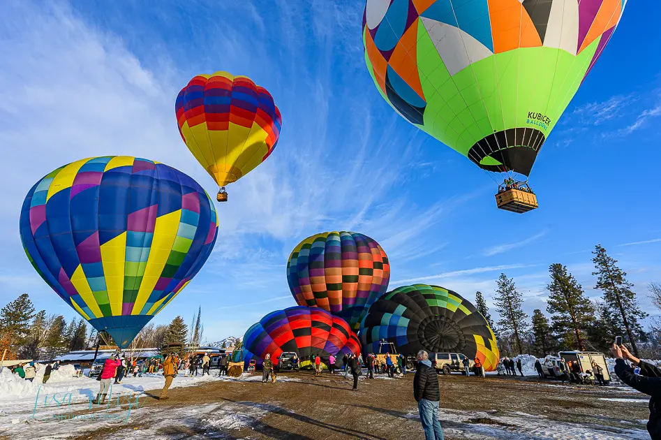 Hot air balloon ride over Winthrop Balloon Roundup